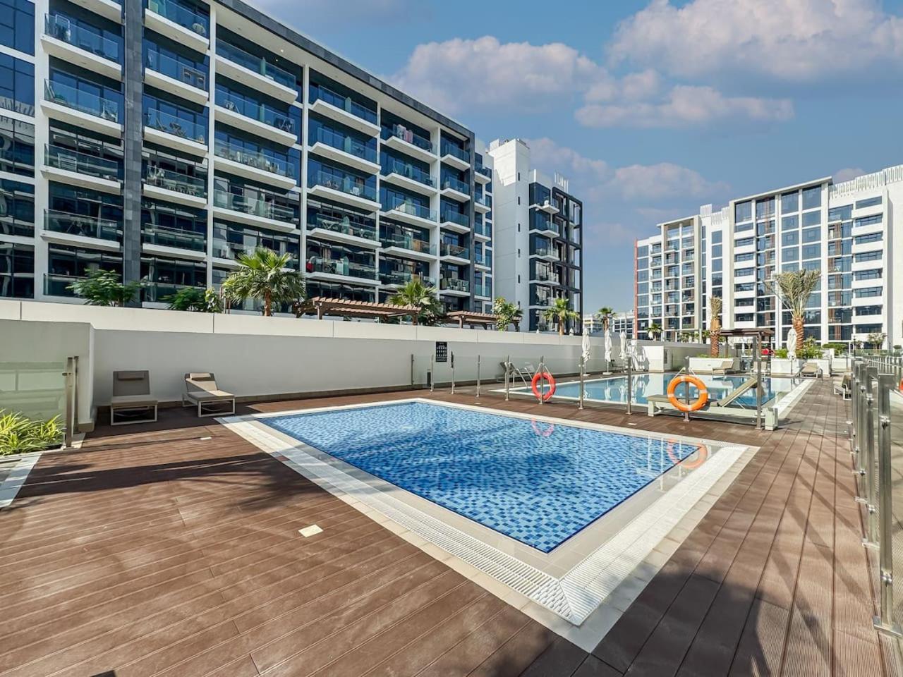 Sleek In Azizi Riviera Modern And Cozy *