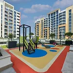 Sleek Studio In Azizi Riviera Modern And Cozy Stay
